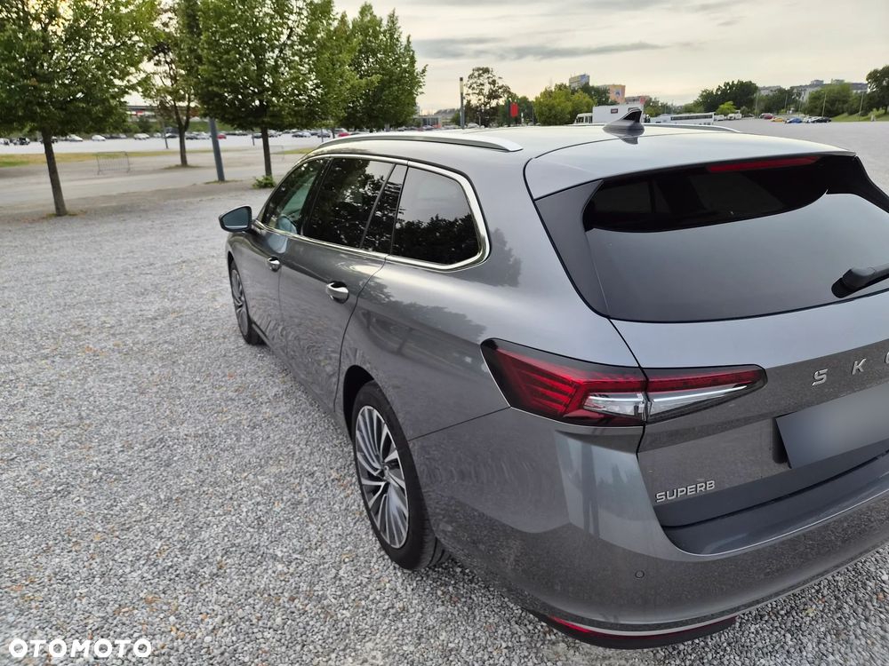 Skoda Superb 2.0 TDI SCR 4x4 L&K DSG - 11