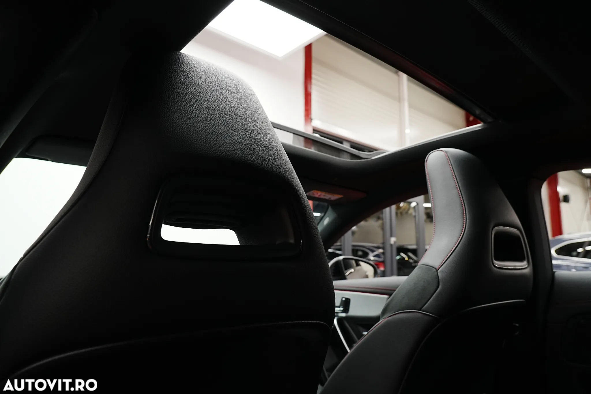 Mercedes-Benz CLA 180 7G-DCT AMG Line Advanced Plus - 12