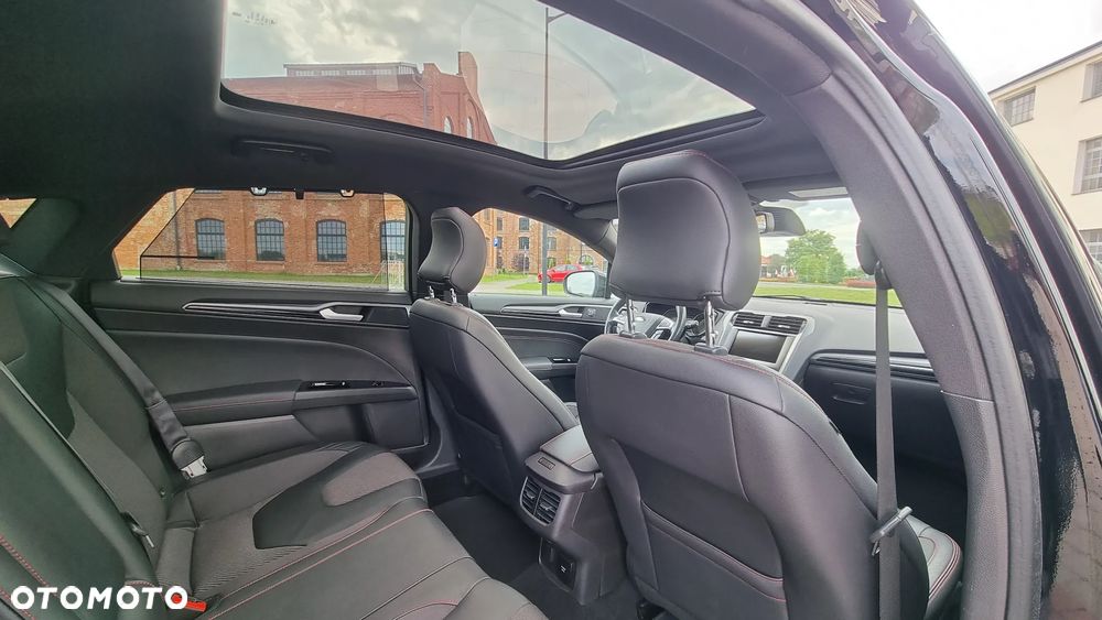 Ford Mondeo 2.0 EcoBoost ST-Line X - 22