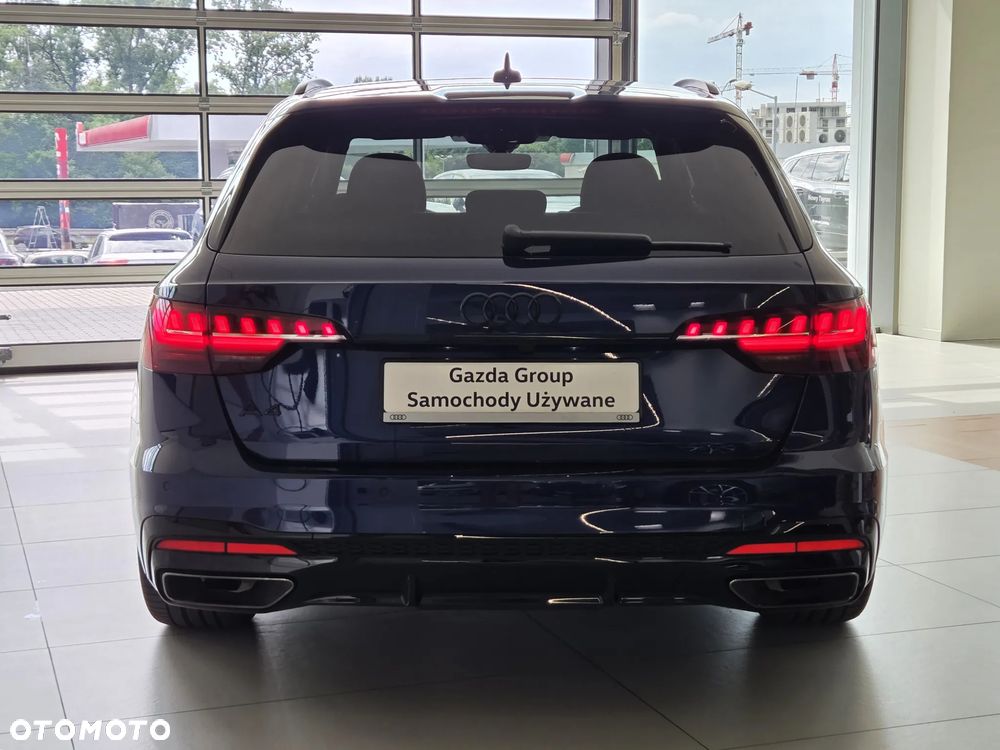 Audi A4 - 4