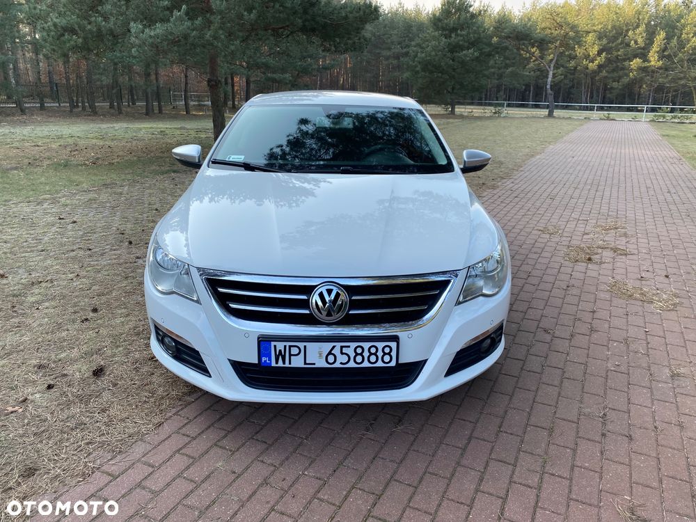 Volkswagen Passat CC - 9