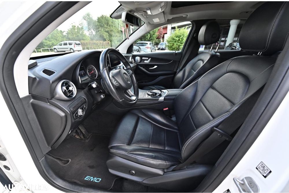 Mercedes-Benz GLC 300 4MATIC - 9