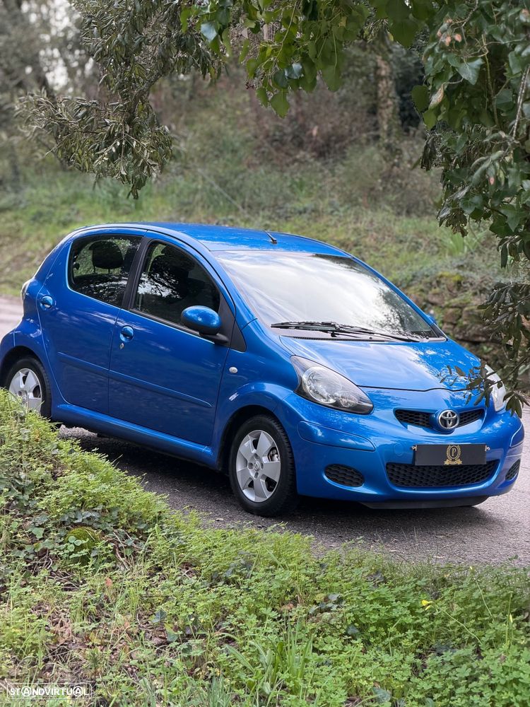 Toyota Aygo 1.0 Plus Sport Pack+VSC MM - 2