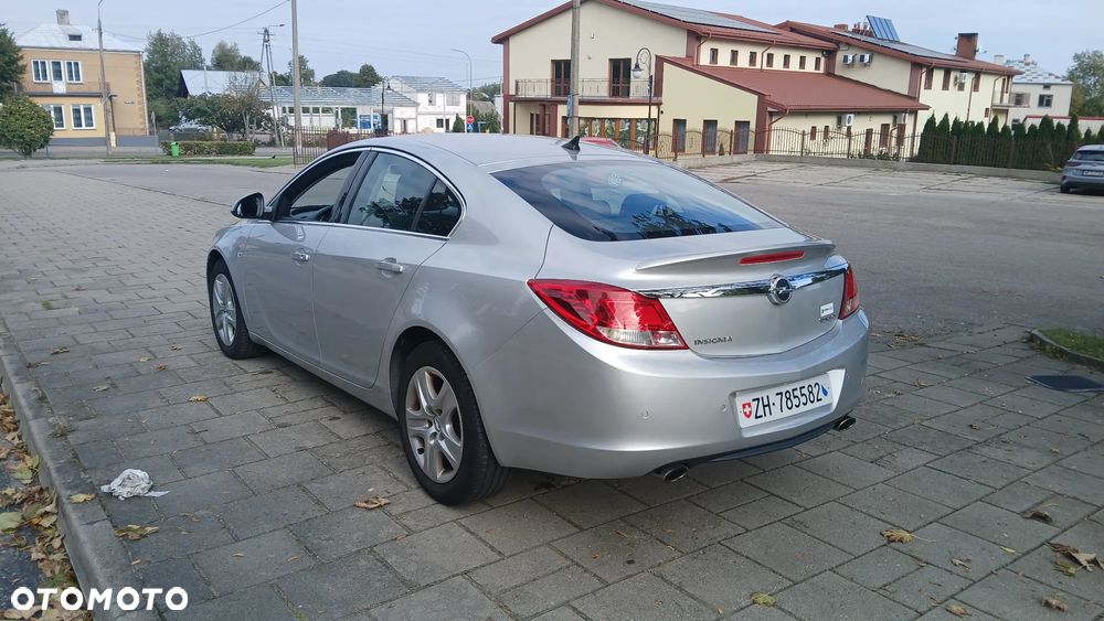 Opel Insignia 2.0 T Cosmo - 5