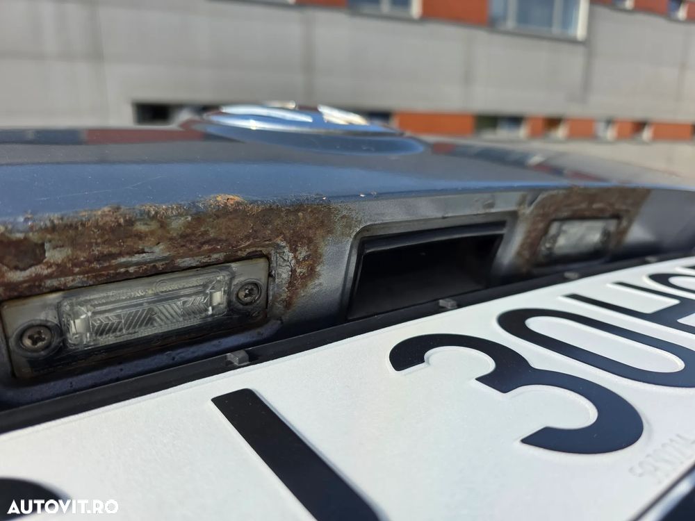 Volkswagen Passat 2.0 TDI Highline DPF - 16