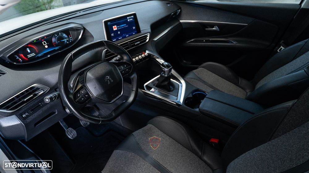 Peugeot 3008 1.5 BlueHDi Allure - 10