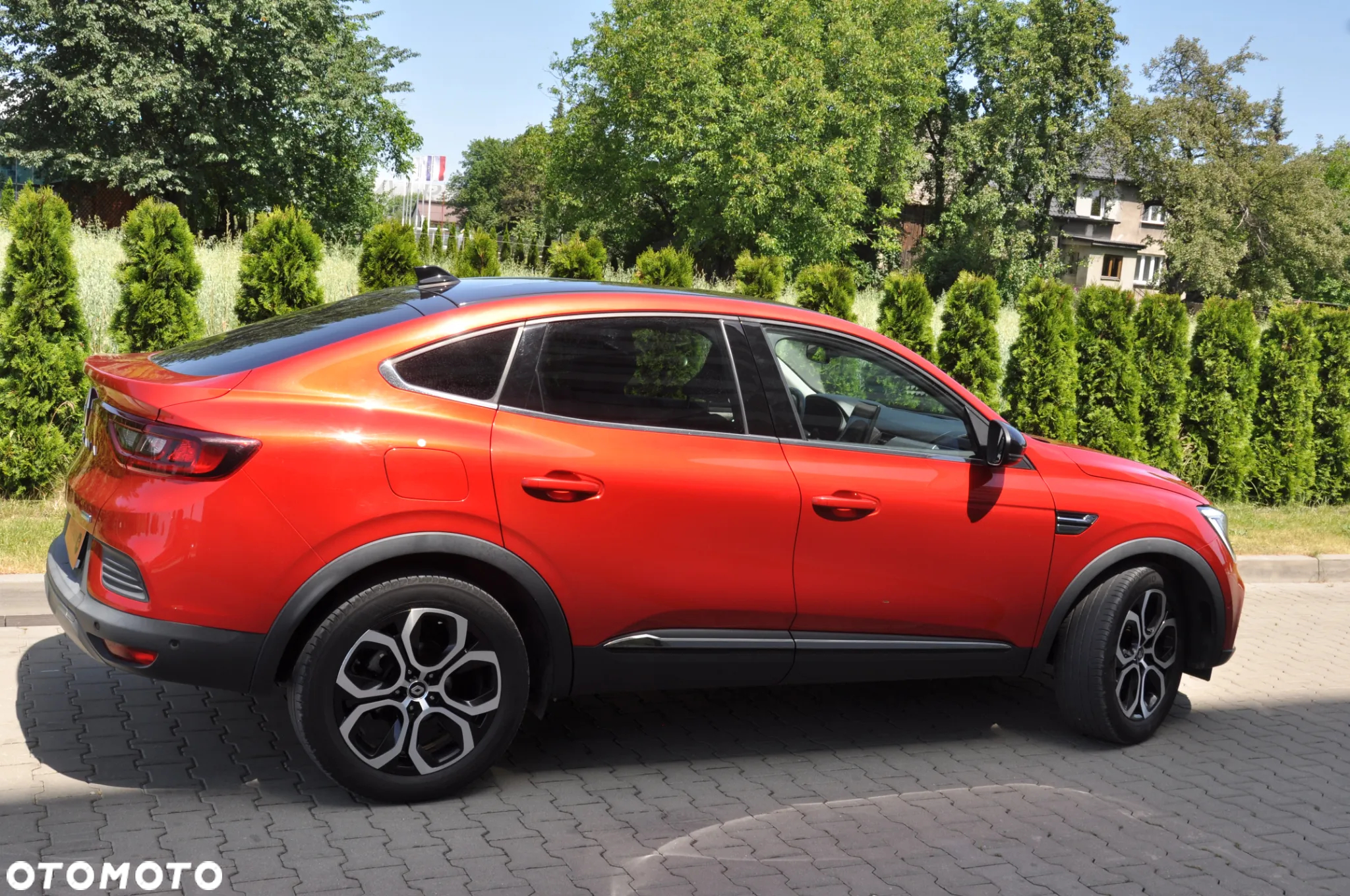 Renault Arkana 1.6 E-TECH Intens MMT - 9