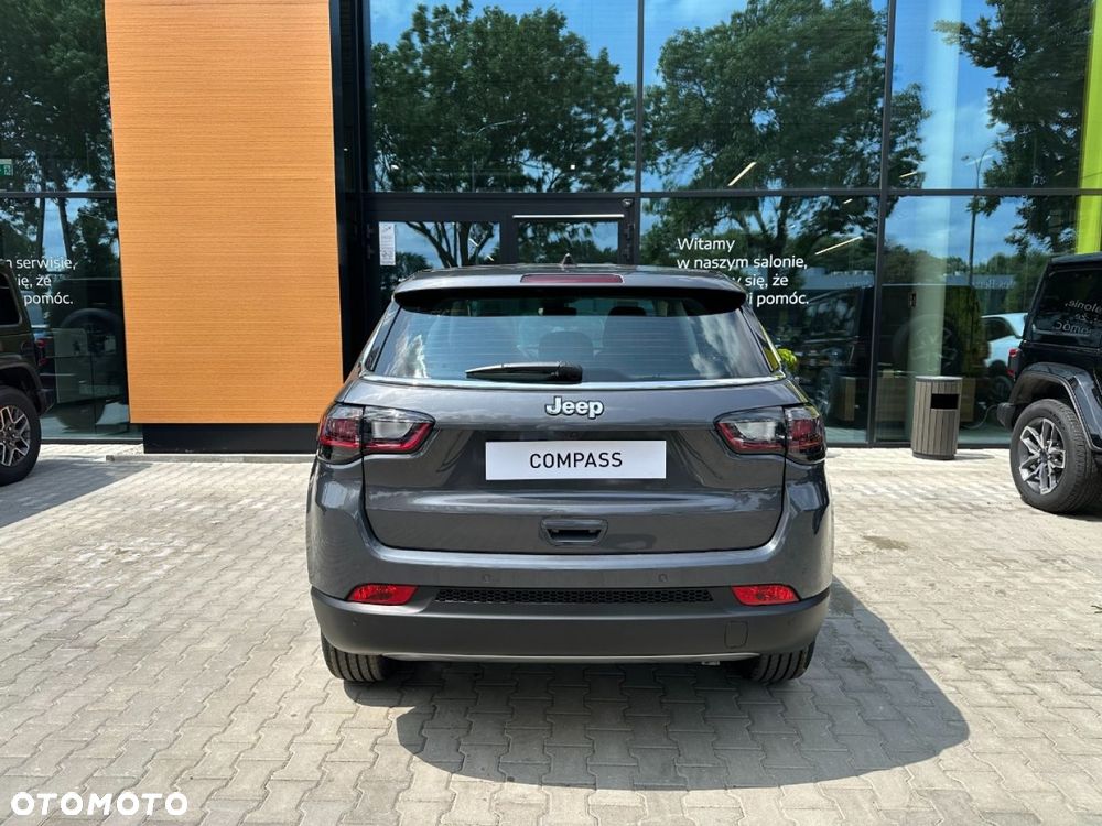 Jeep Compass - 7