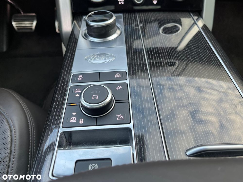 Land Rover Range Rover 5.0 V8 S/C SV AB Dynamic - 17