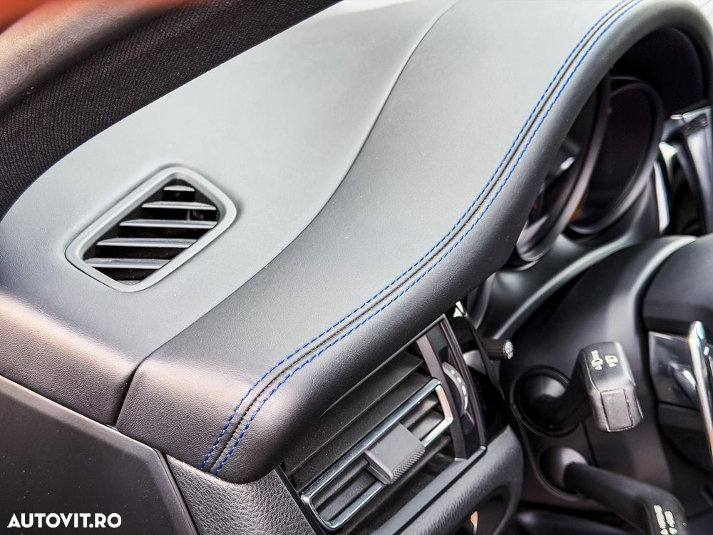 Porsche Macan T PDK - 15