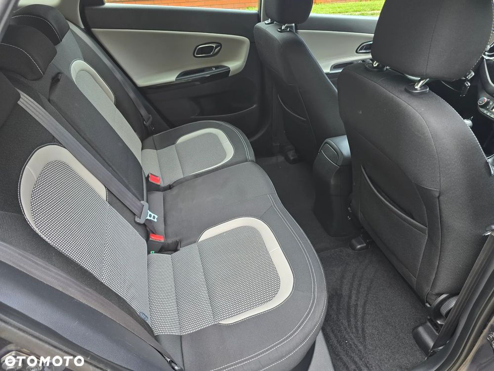 Kia Ceed - 17