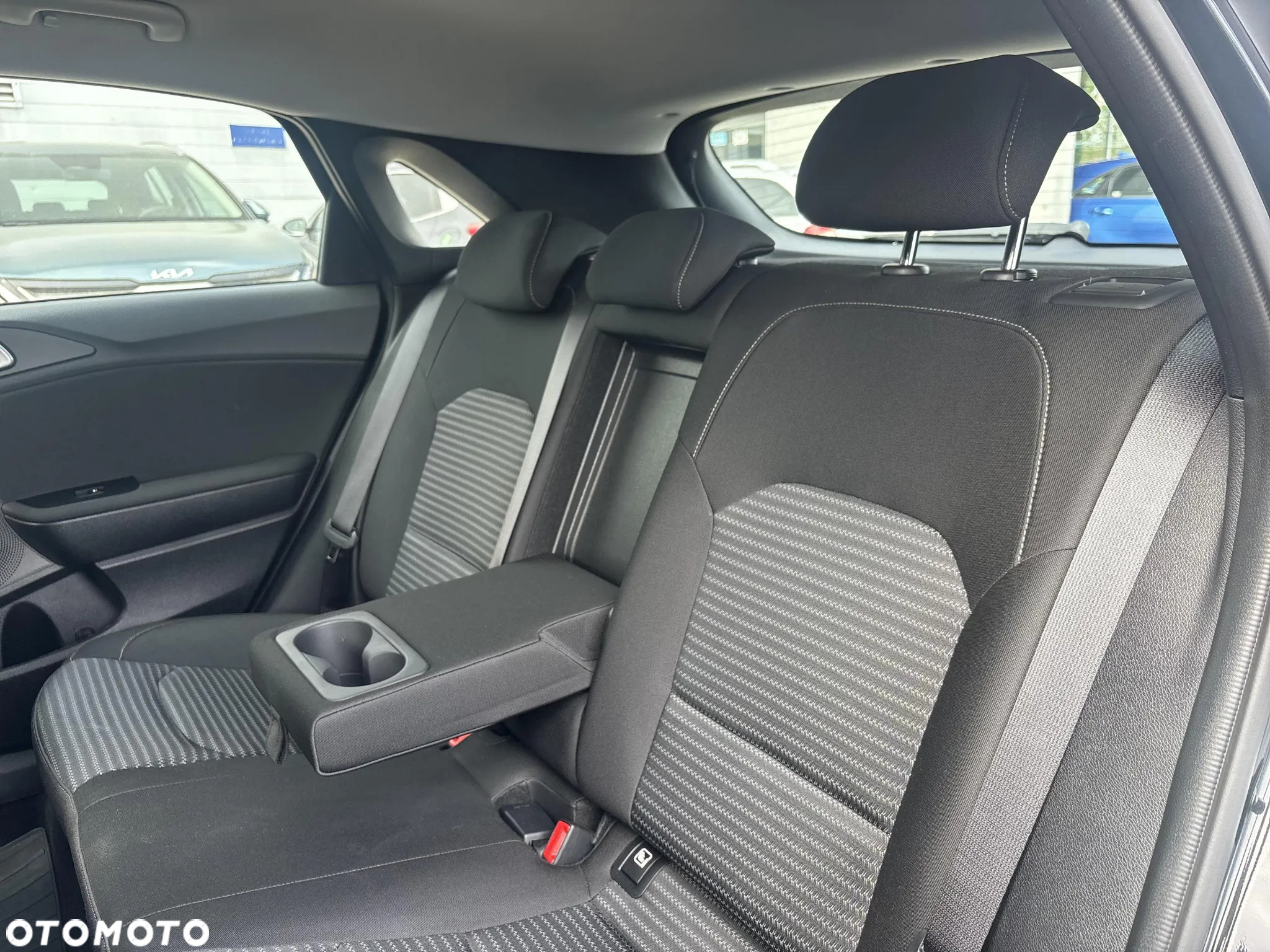 Kia Ceed 1.5 T-GDI M - 16