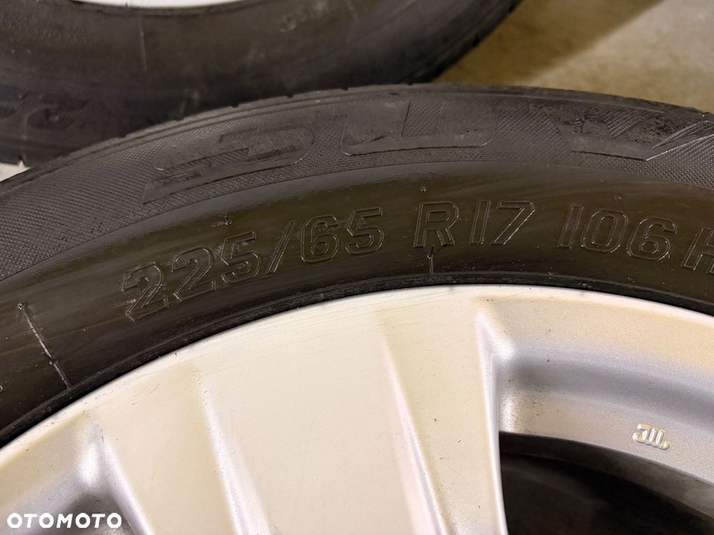 Koła 17’ Toyota Rav4 V - 8