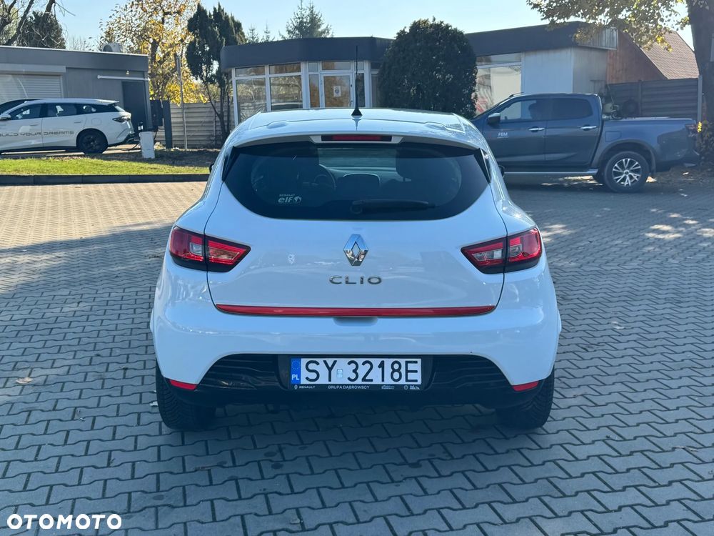 Renault Clio 1.2 16V Zen - 4