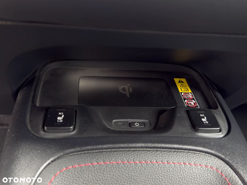 Toyota Corolla 2.0 Hybrid GR Sport Dynamic - 29