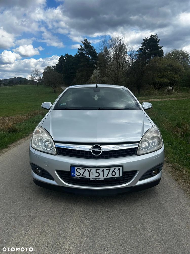 Opel Astra 1.6 - 9