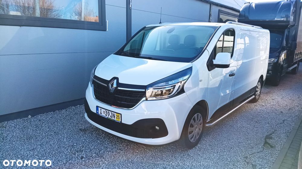 Renault Trafic - 1
