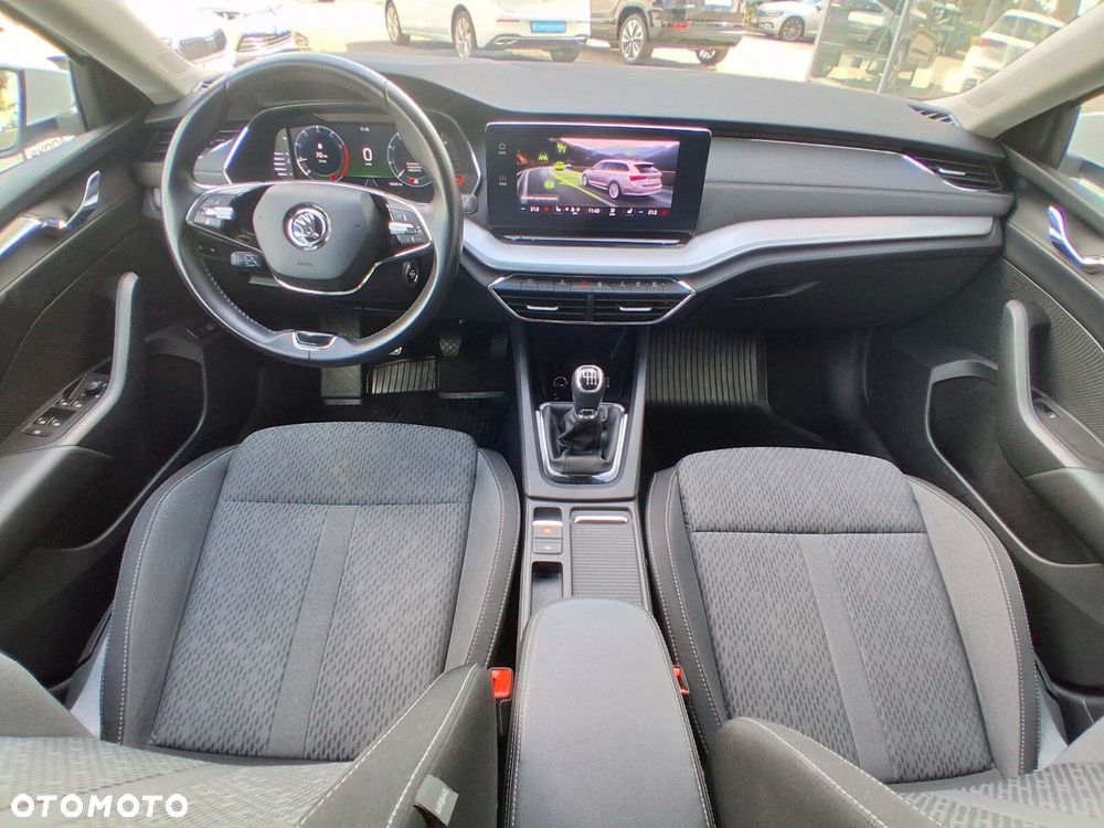 Skoda Octavia 1.5 TSI ACT Style - 8