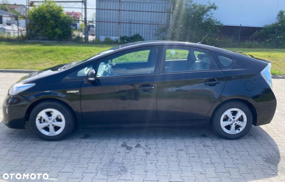 Toyota Prius 1.8 HSD Life - 3