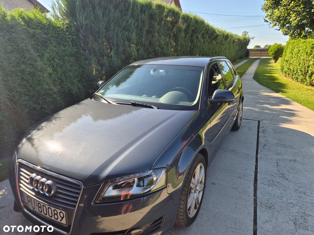 Audi A3 Sportback 2.0 TDI DPF Attraction - 2
