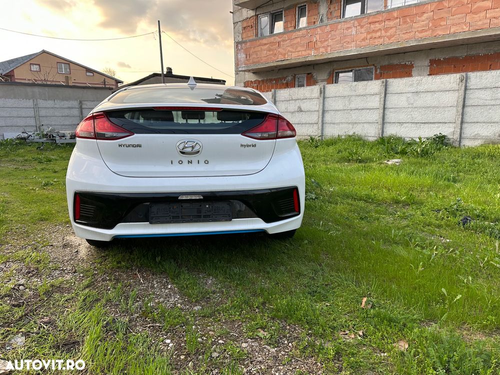 Hyundai IONIQ - 6