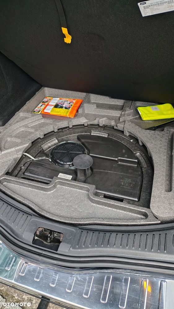 Ford Mondeo 2.0 T Titanium S - 11