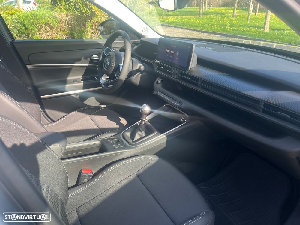 Jeep Avenger 1.2 GSE T3 Altitude - 11