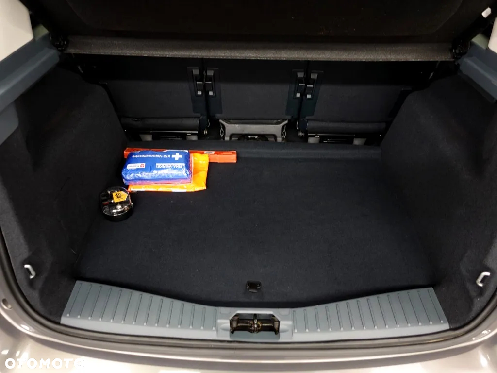 Ford C-MAX 2.0 TDCi Titanium - 38
