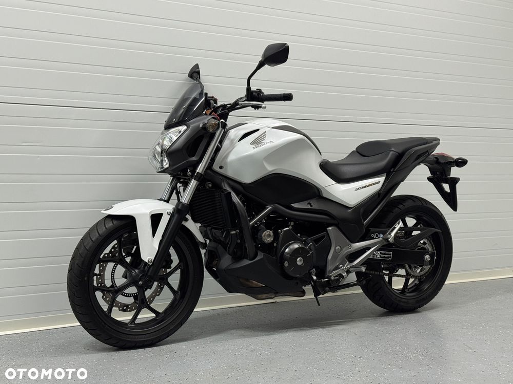 Honda NC - 12