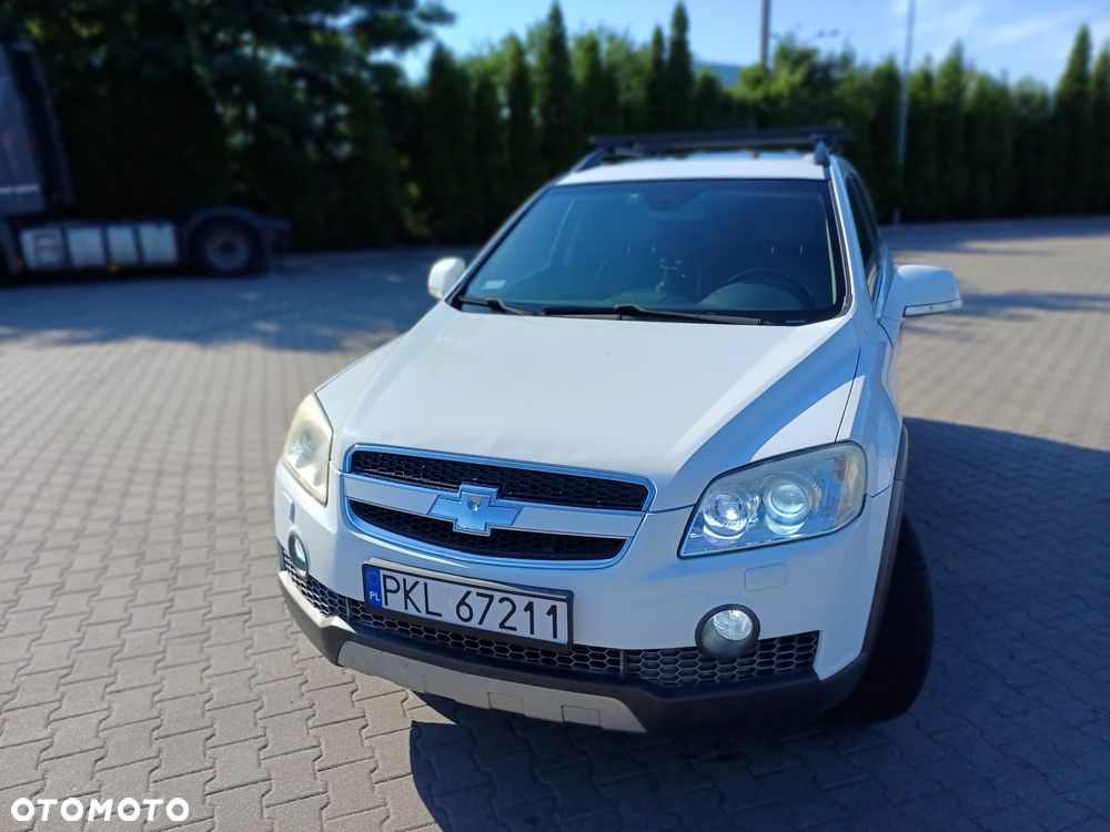 Chevrolet Captiva 2.0 d LT high 5os - 18
