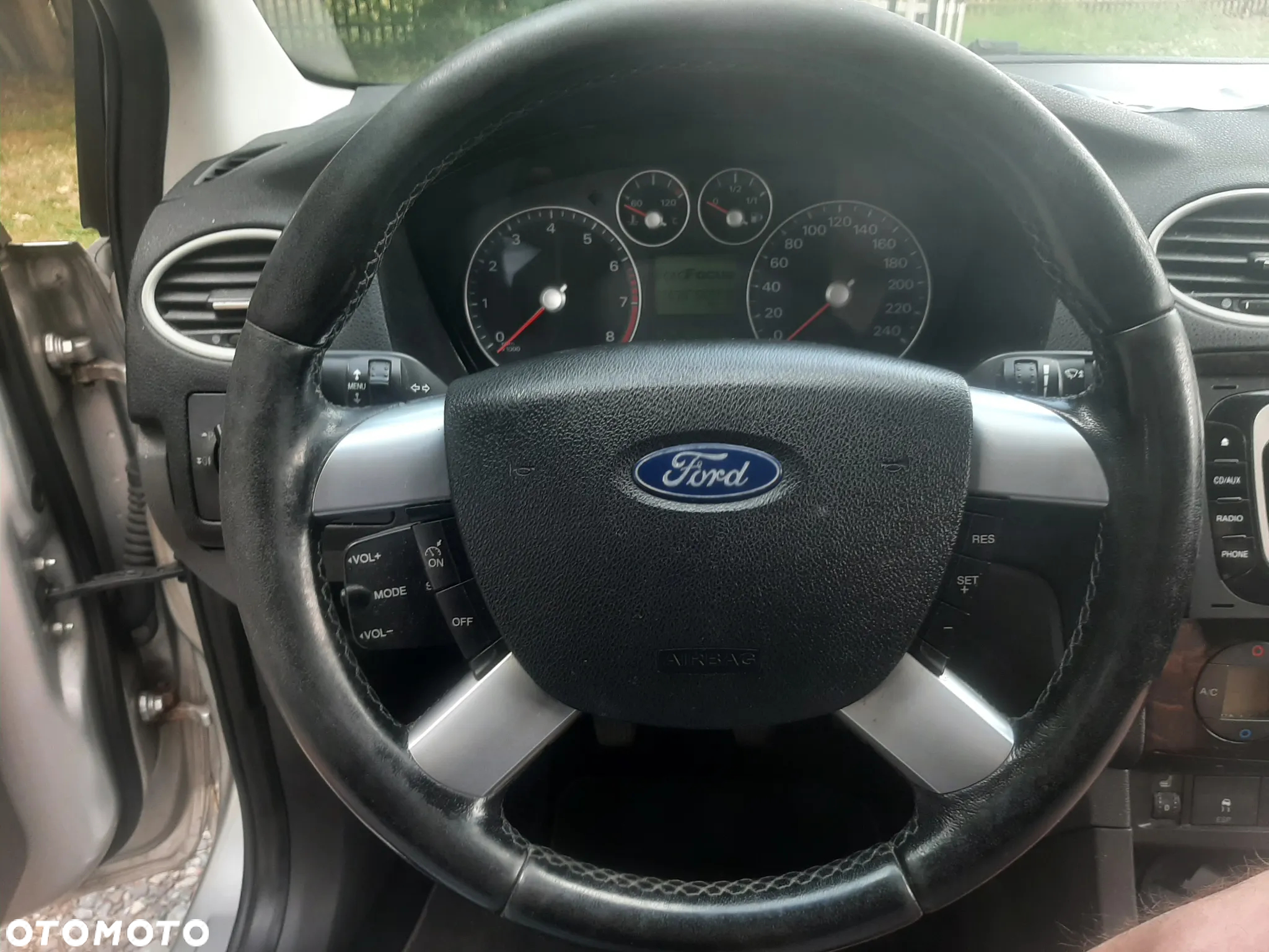 Ford Focus 2.0 16V Ghia - 16