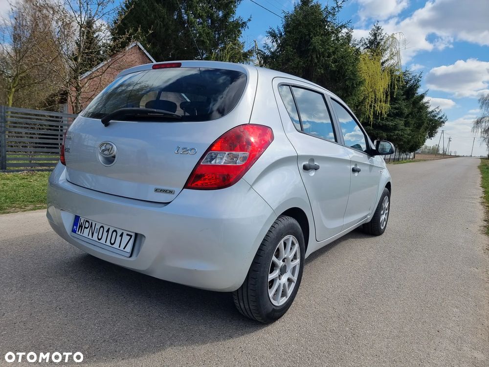 Hyundai i20 1.4 CRDi Classic + EU5 - 9