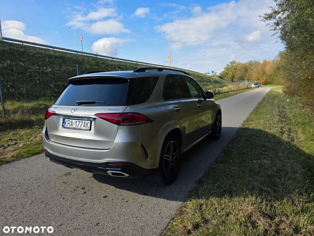 Mercedes-Benz GLE 300 d 4-Matic - 4