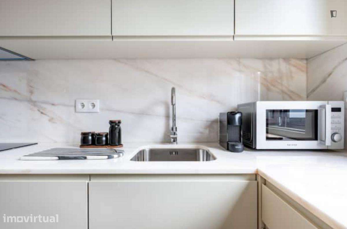 Apartamento com 1 quartos - localizado em Santo Ildefonso Porto - Grande imagem: 4/16