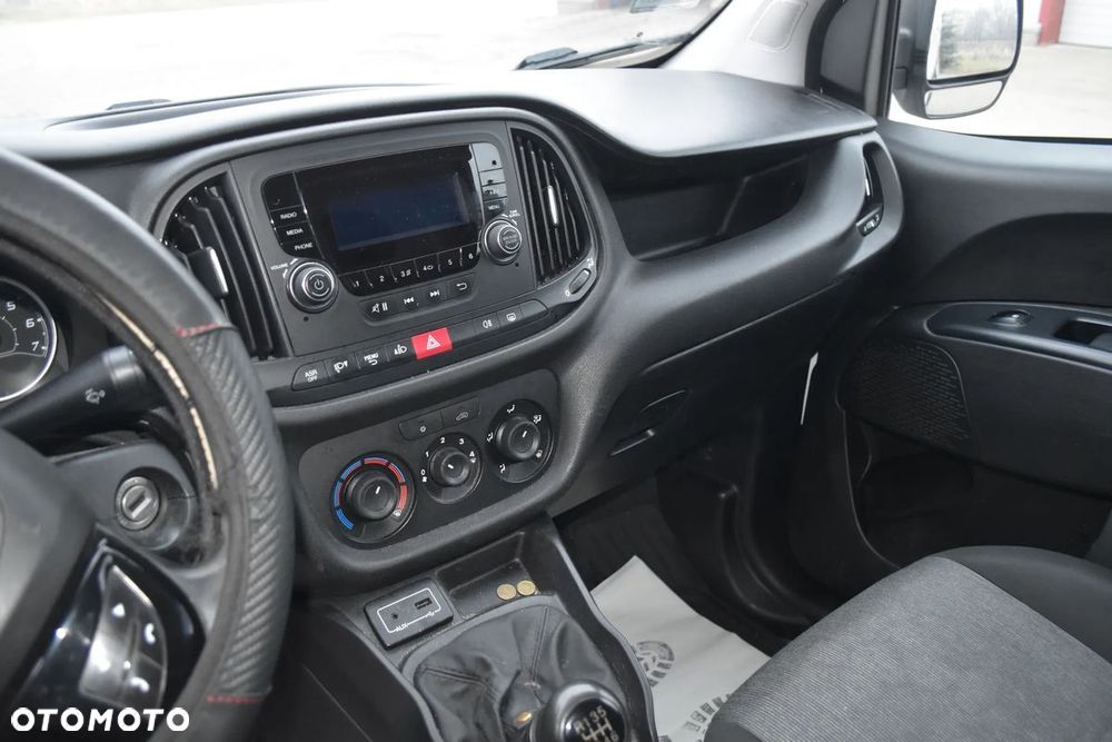 Fiat Doblo - 17