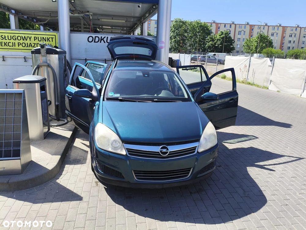 Opel Astra 1.7 CDTI Enjoy - 1