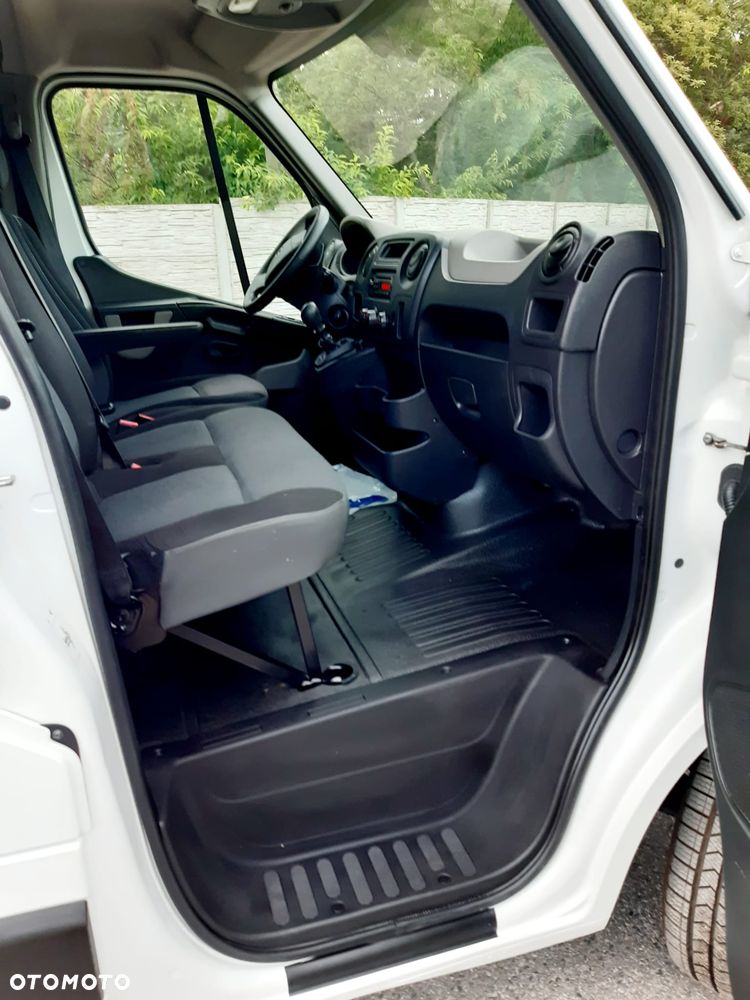 Renault Master - 24
