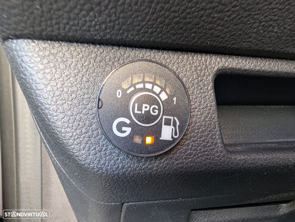 Renault Clio 1.0 TCe Zen Bi-Fuel - 14