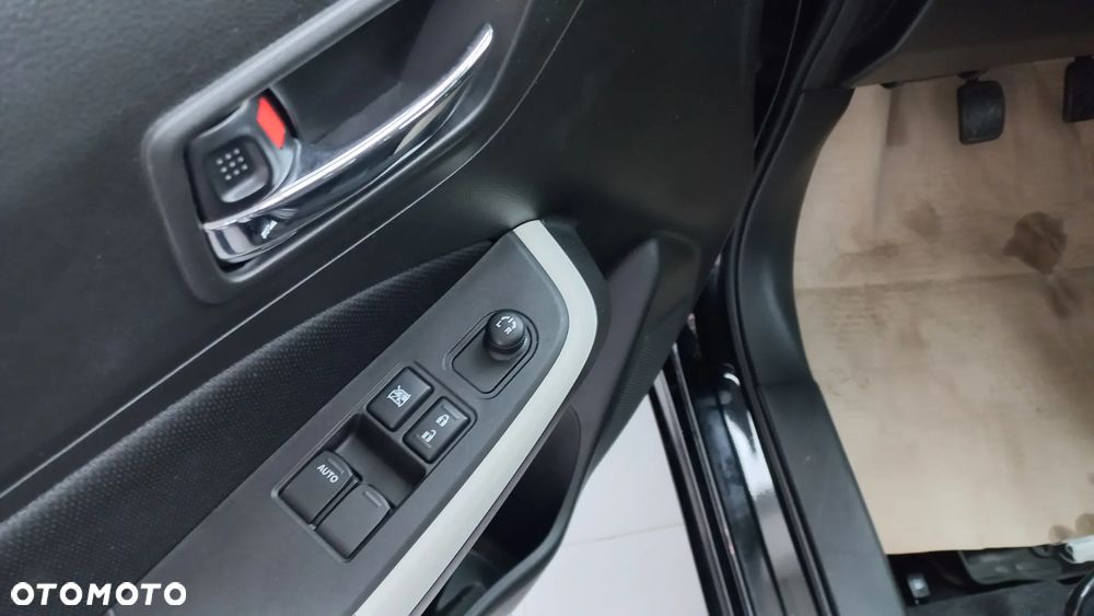 Suzuki Swift 1.2 Premium Plus - 14