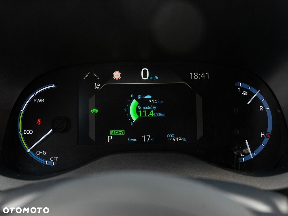 Toyota Yaris Cross - 13