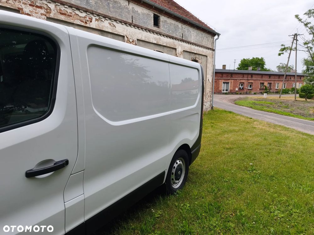 Renault Trafic - 13