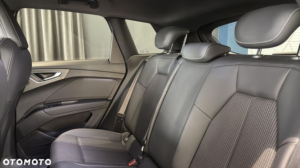 Audi Q4 e-tron 35 52kWh Advanced - 16