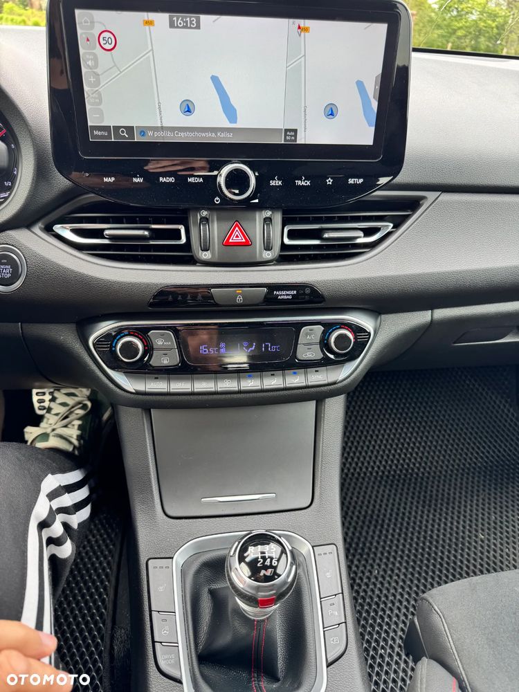Hyundai i30 1.5 T-GDI 48V-Hybrid N-Line - 18