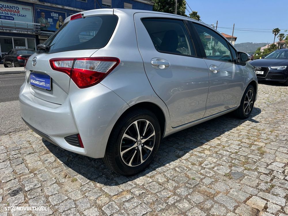 Toyota Yaris 1.0 VVT-i Exclusive - 2