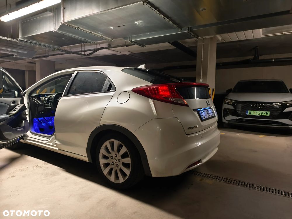 Honda Civic 1.8 S - 3