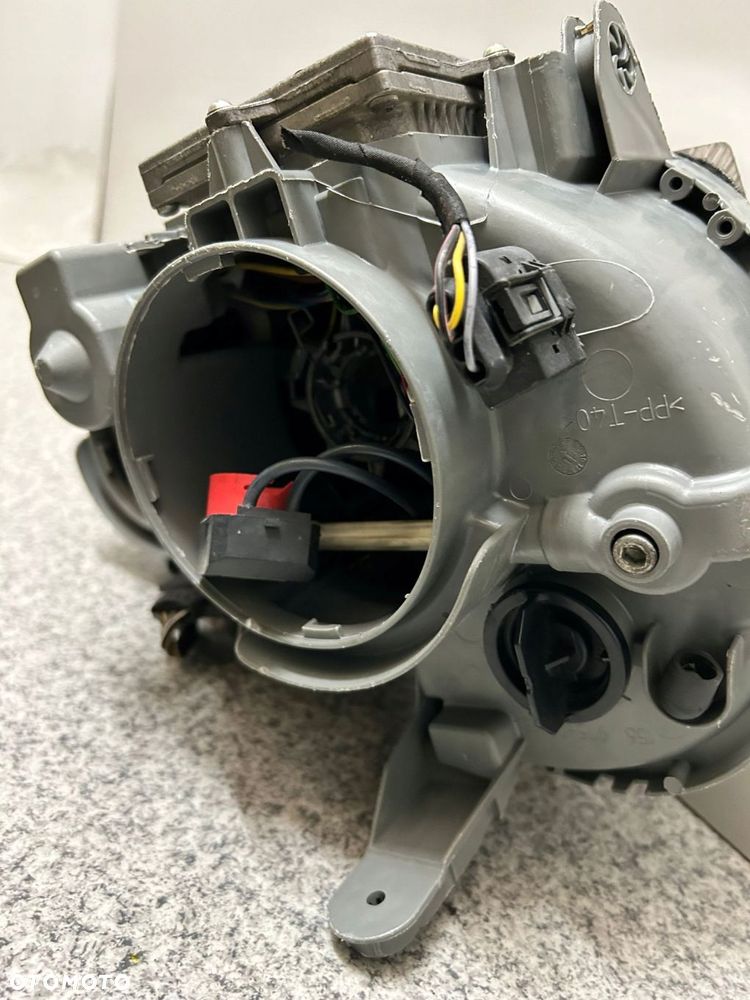 MERCEDES CLK W209 209 LAMPA LEWA BI XENON IDEALNA - 14