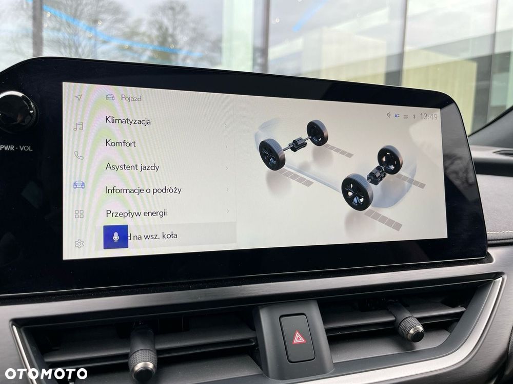 Lexus UX 300h Omotenashi AWD - 19