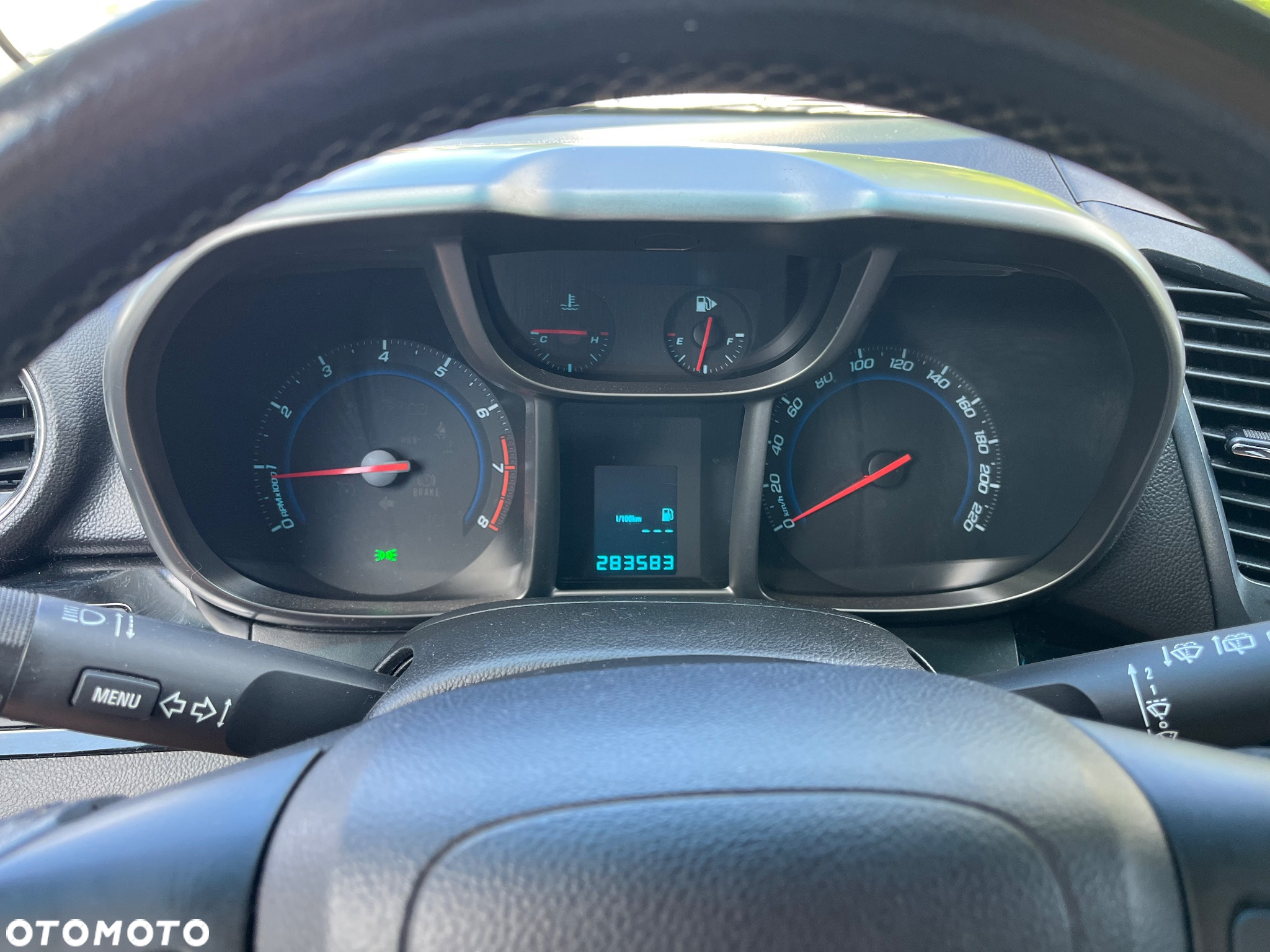 Chevrolet Orlando - 18