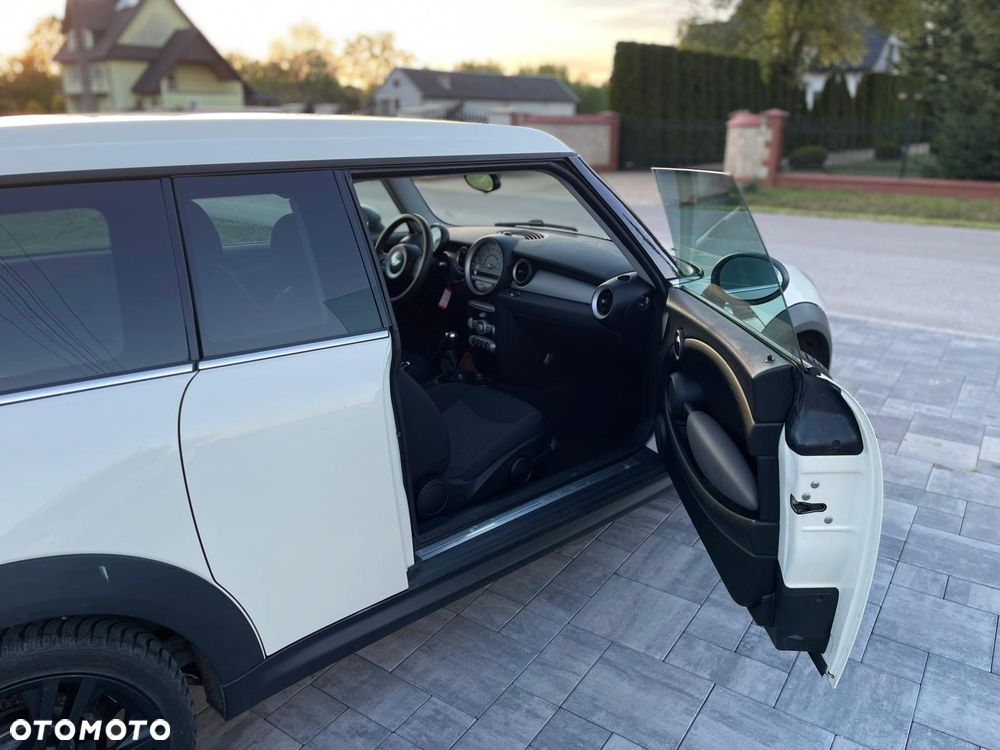 MINI Clubman One - 15