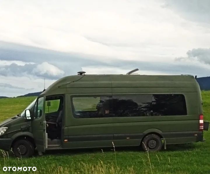 Mercedes-Benz Sprinter - 1